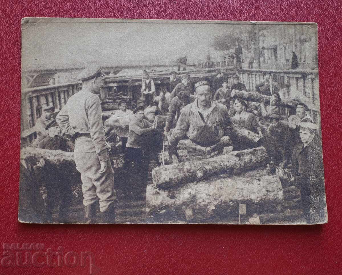 Munca de sâmbătă a marinarilor