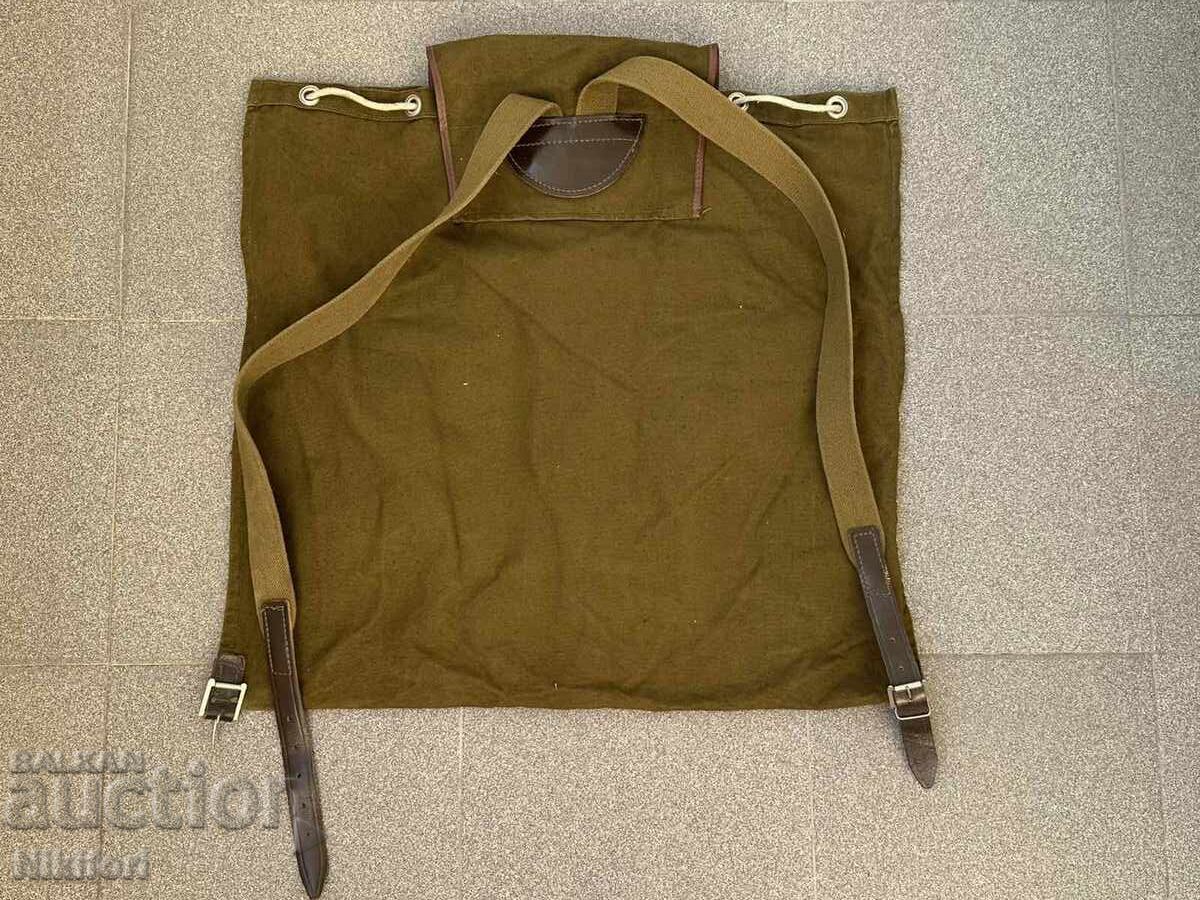 Брезентова Раница Мешка НОВА с цена € 33.00 | 64.54 лв.