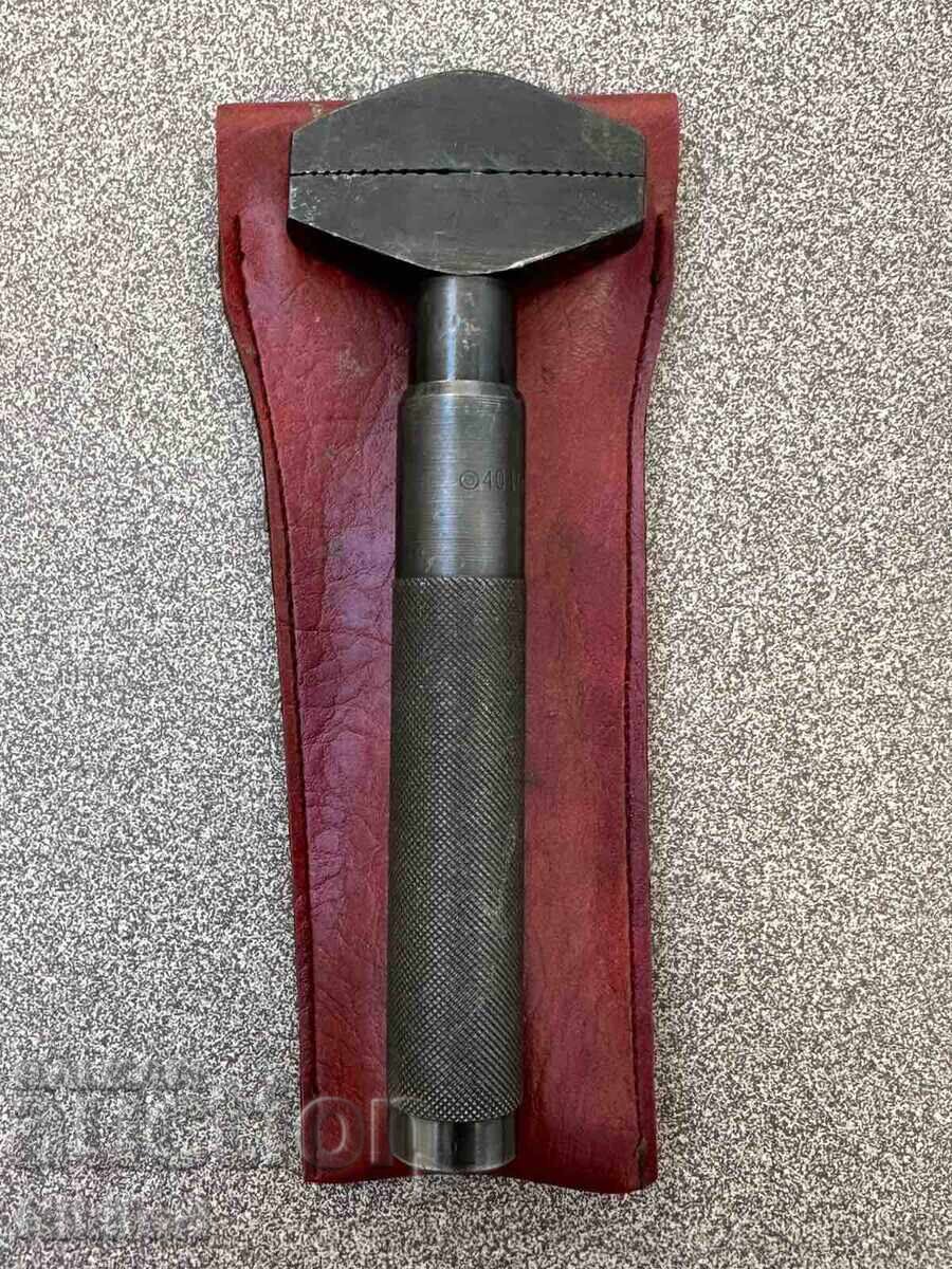 НОВ Френски Раздвижен Ключ Български