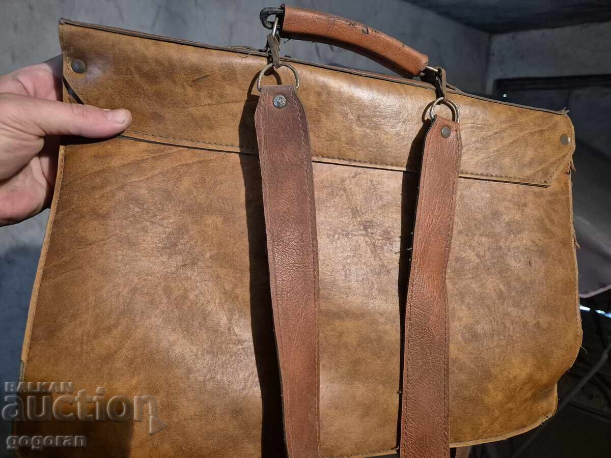 Стара кожена ученическа чанта - 7