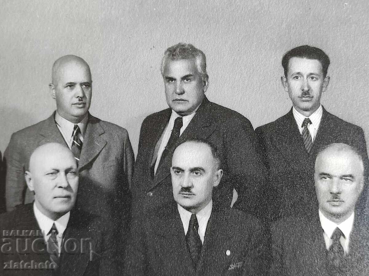 Licitație carton ilustrat - Orphan Wanderer ca șef al Bul.Radio Licitație carton ilustrat - Orphan Wanderer ca șef al Bul.Radio