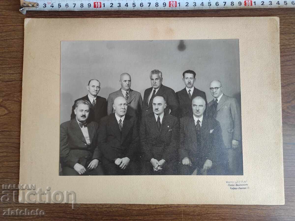 carton ilustrat - Orphan Wanderer ca șef al Bul.Radio carton ilustrat - Orphan Wanderer ca șef al Bul.Radio