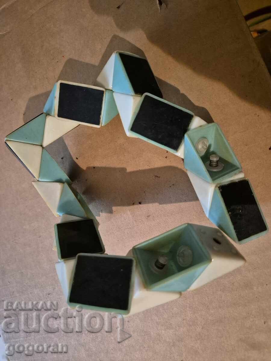 Ένα παλιό παιχνίδι