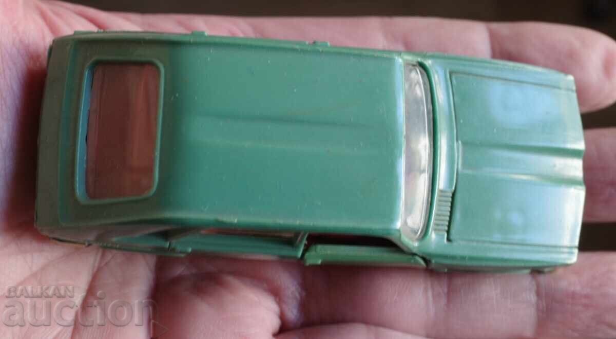 Licitație Renault 16-URSS Licitație Renault 16-URSS