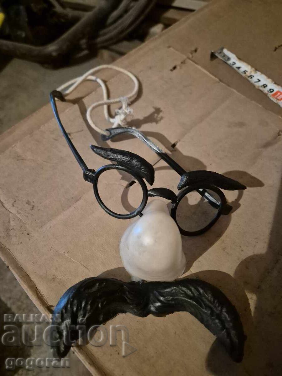 Old toy - mask Old toy - mask