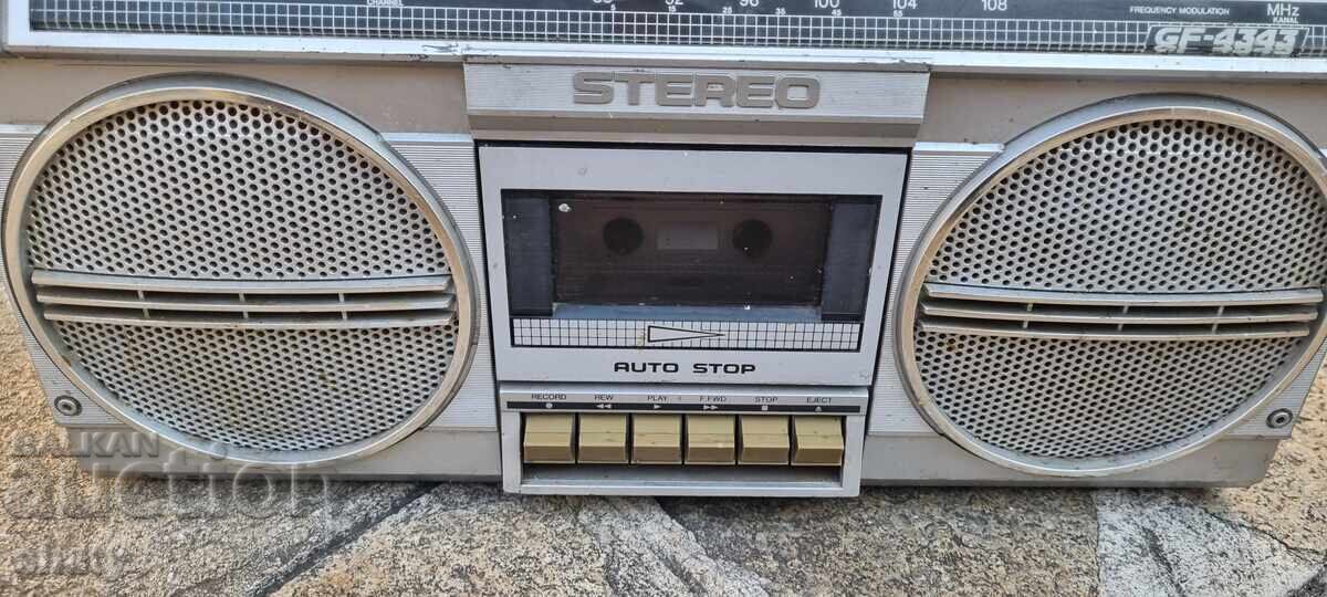 Licitație Magnetofon