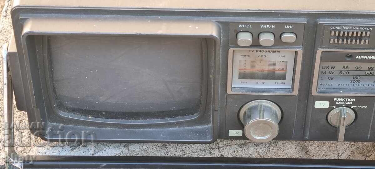 Касетофон с цена € 122.71 | 240.00 лв.