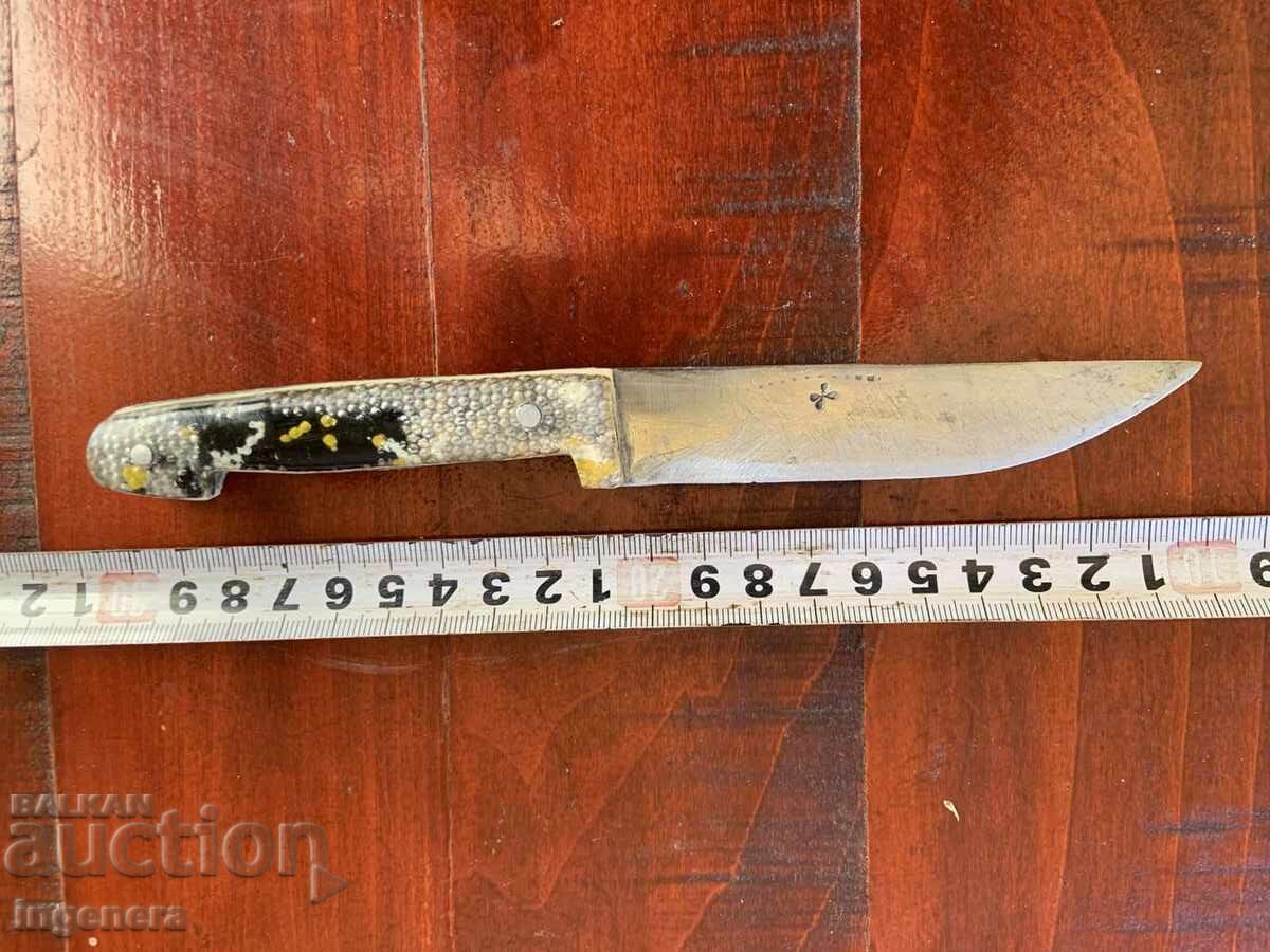 ΠΑΛΑΙΟ ΜΑΧΑΙΡΙ ΜΕ ΔΙΑΚΟΣΜΗΤΙΚΑ ΣΤΟΙΧΕΙΑ ΠΑΛΑΙΟ ΜΑΧΑΙΡΙ ΜΕ ΔΙΑΚΟΣΜΗΤΙΚΑ ΣΤΟΙΧΕΙΑ