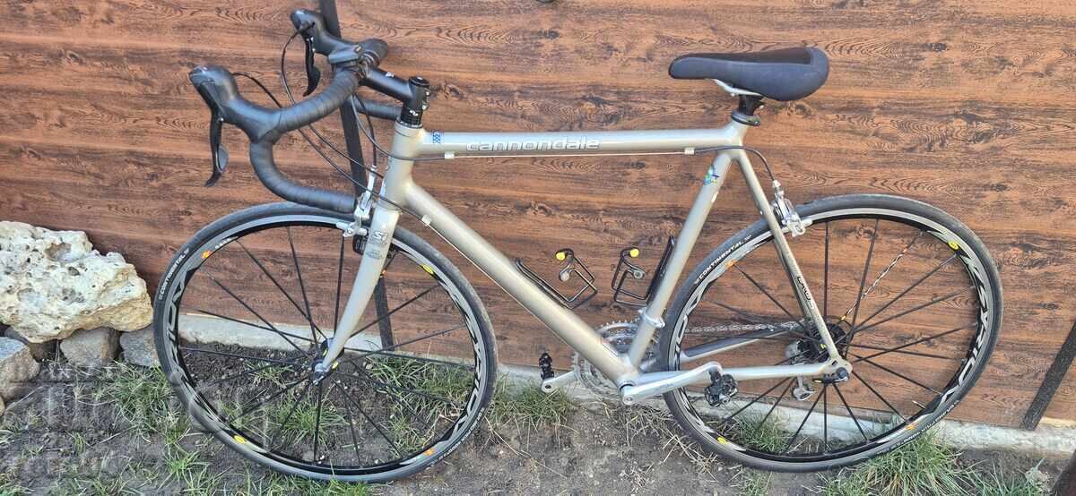 ȘOSEA - CANNONDALE - TOP - USA - 9 kg - 5
