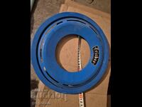 Стара играчка - фризби