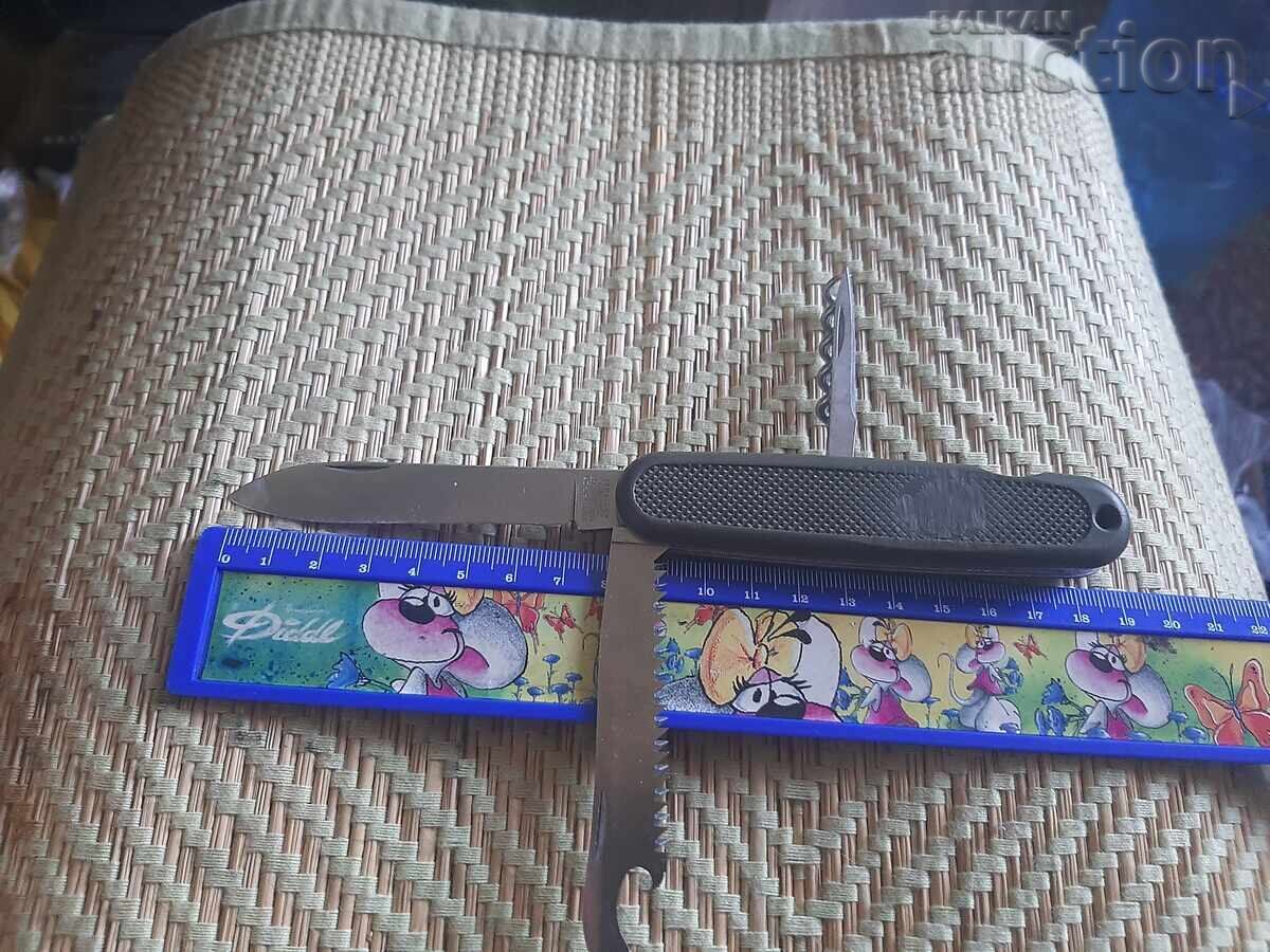 Victorinox de colecție de buzunar cu preț € 40.90 | 79.99 BGN Victorinox de colecție de buzunar cu preț € 40.90 | 79.99 BGN