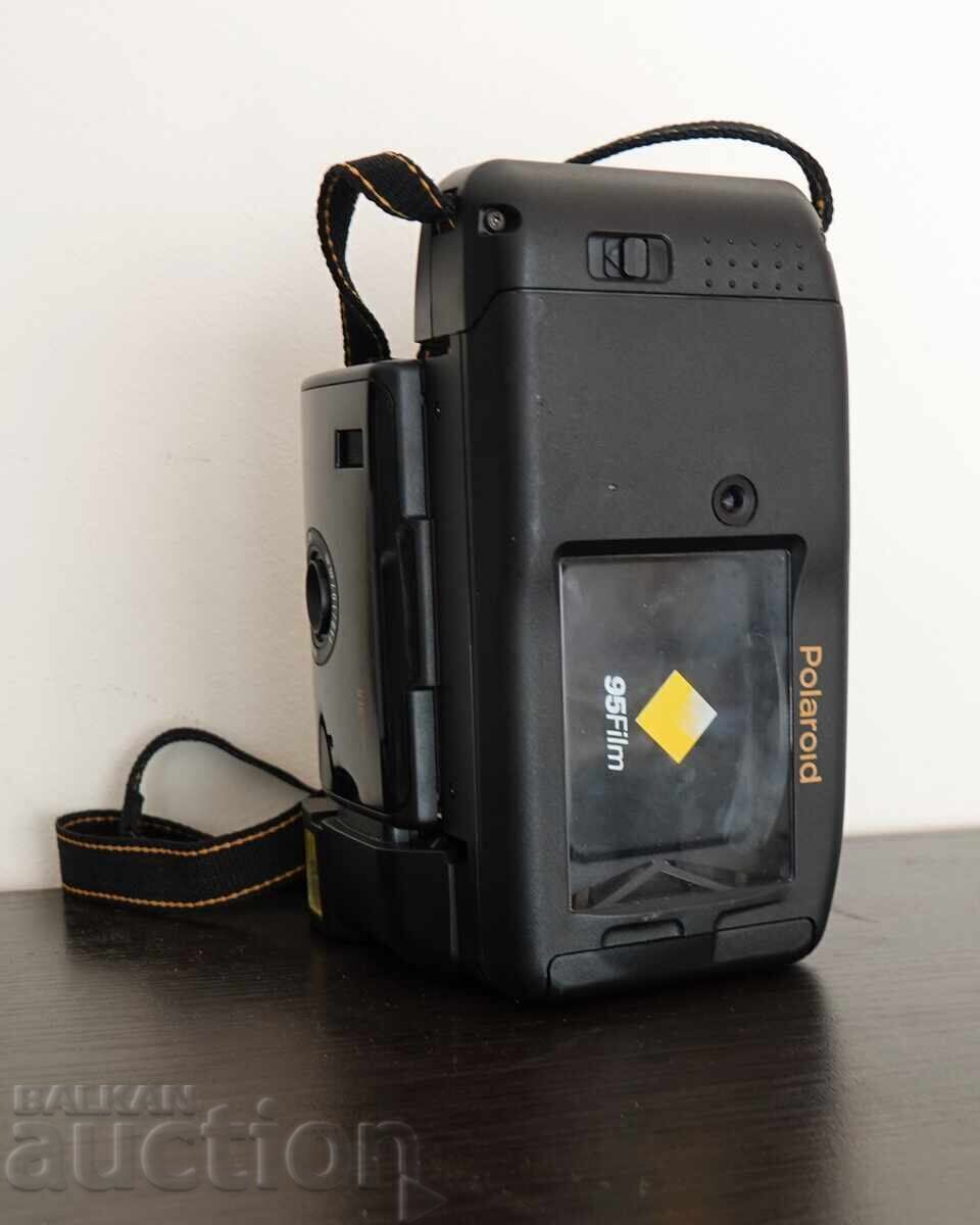 Licitație Film Polaroid Vision 95 1994 Licitație Film Polaroid Vision 95 1994