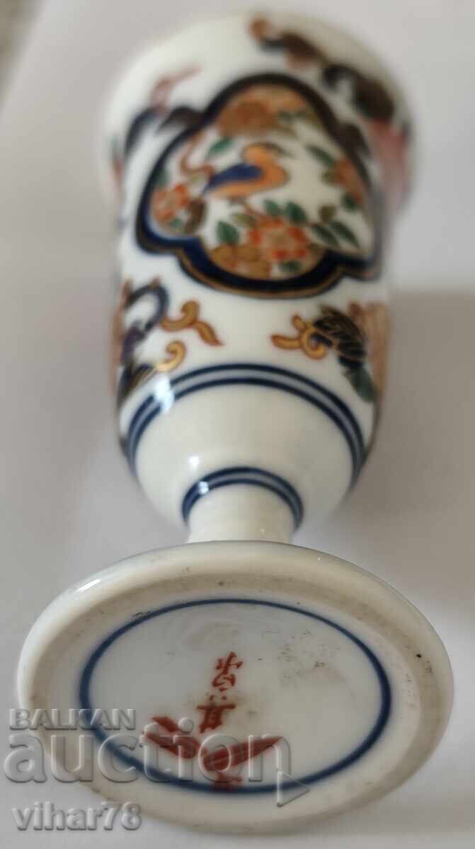 Аукцион Порцеланова чаша