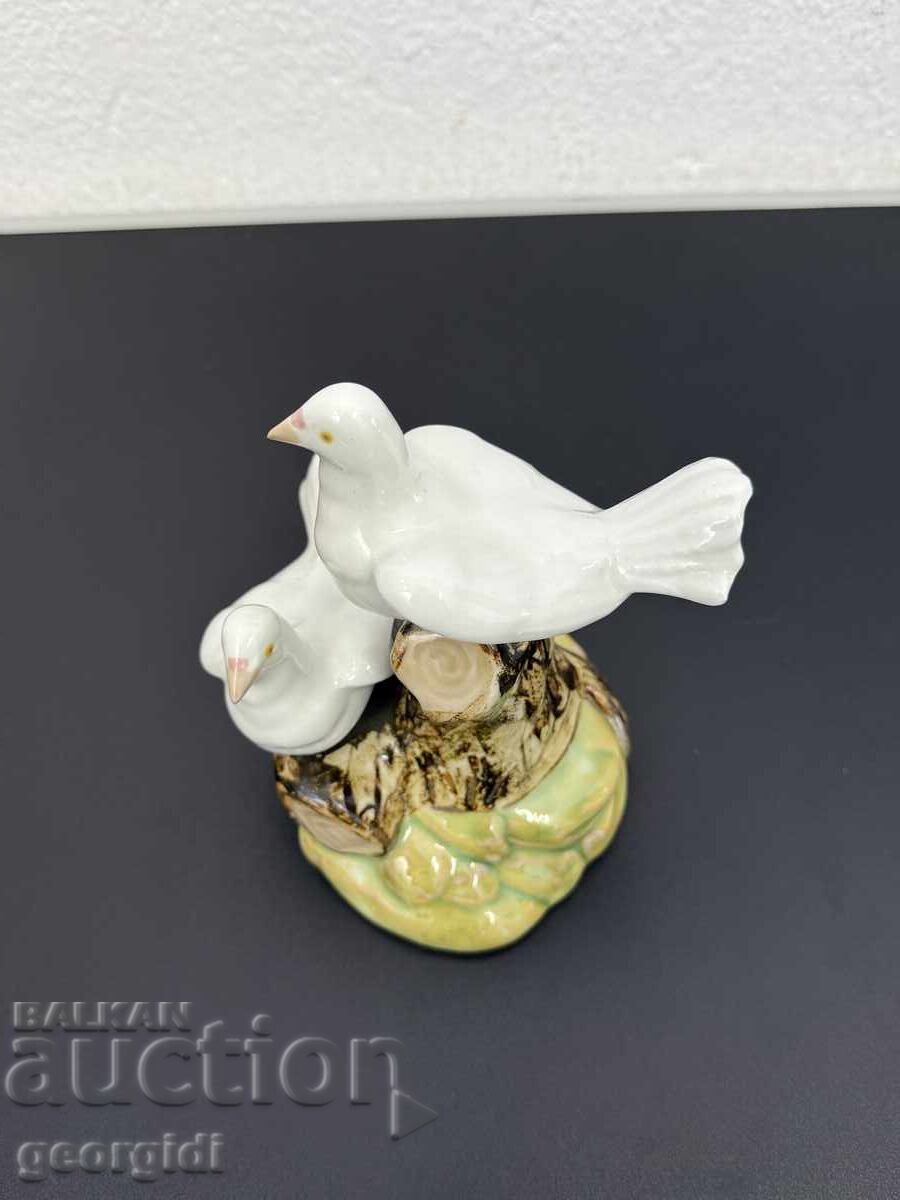 Ισπανικό πορσελάνινο ειδώλιο / πλαστικό περιστεριών. №7731 - 6 Ισπανικό πορσελάνινο ειδώλιο / πλαστικό περιστεριών. №7731 - 6