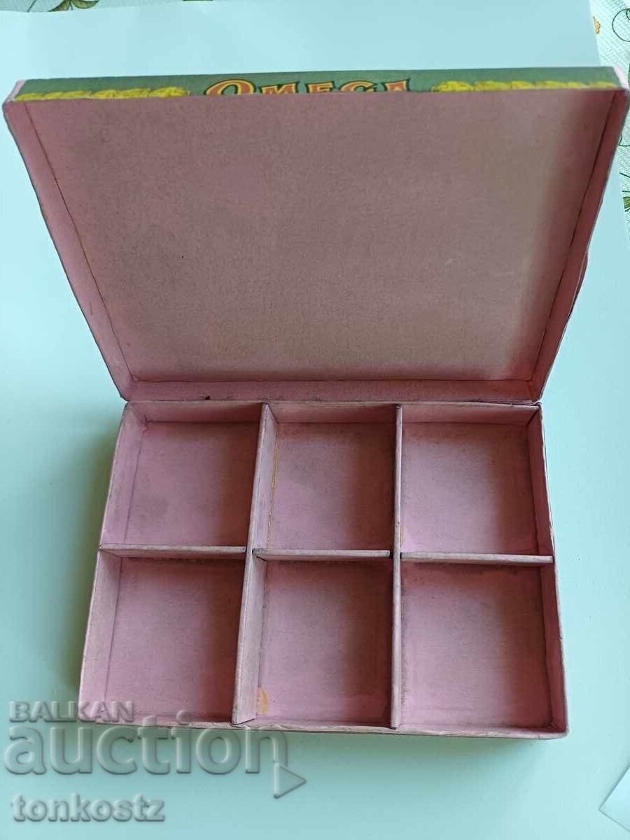 Θήκη OMEGA ΓΙΑ ΡΟΛΟΓΙΑ. ΑΝΤΑΛΛΑΚΤΙΚΑ με τιμή € 20.45 | 40.00 BGN