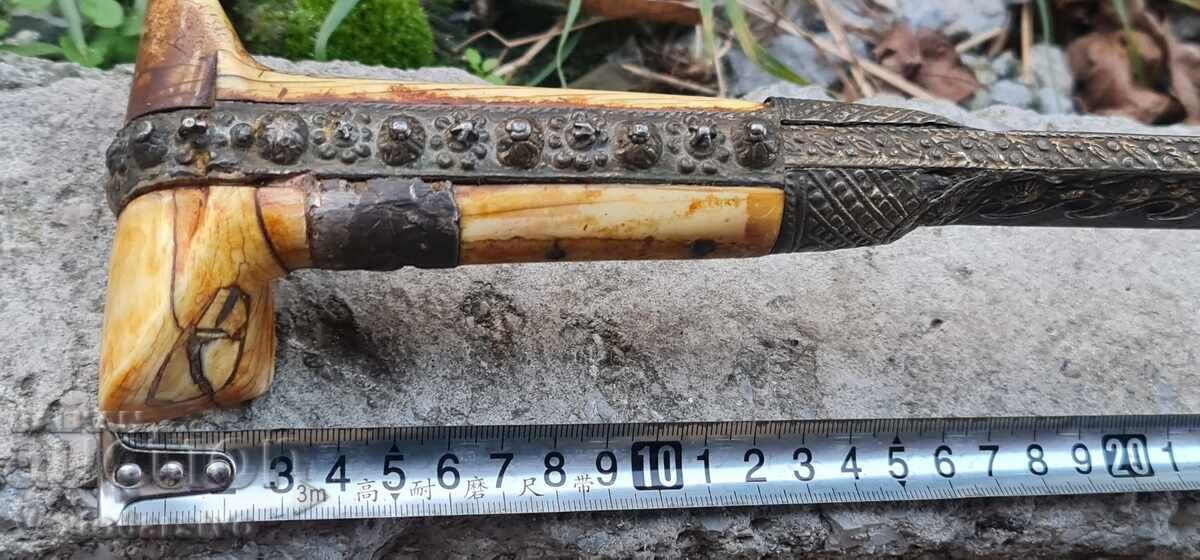 Licitație IATAGAN-OSMAN-DATAT 1273g=1856g