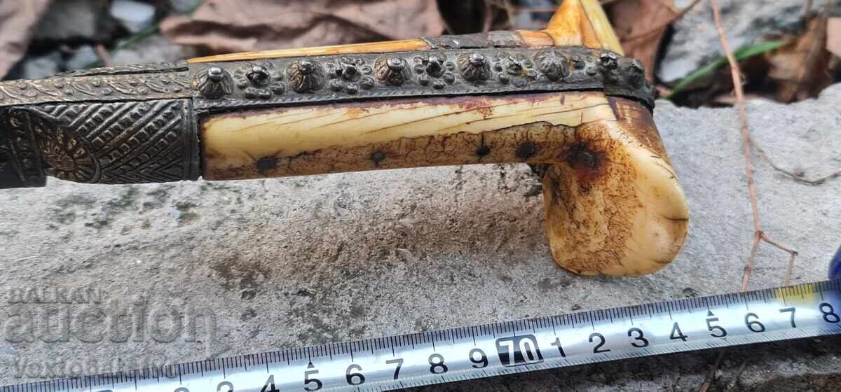 Livrarea IATAGAN-OSMAN-DATAT 1273g=1856g