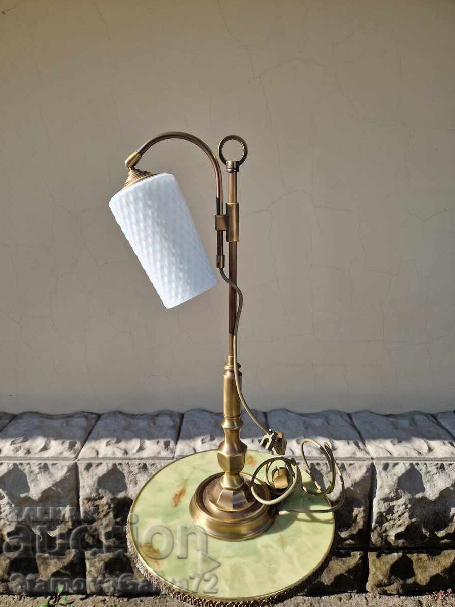 Ένα υπέροχο γερμανικό επιτραπέζιο φωτιστικό αντίκα - 6 Ένα υπέροχο γερμανικό επιτραπέζιο φωτιστικό αντίκα - 6