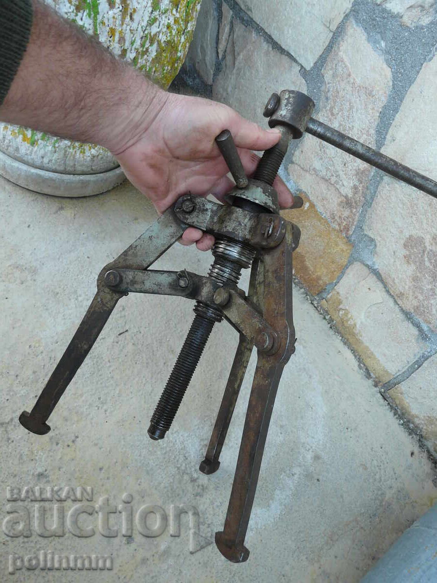 Доставка на Голяма стара скоба за лагери Доставка на Голяма стара скоба за лагери