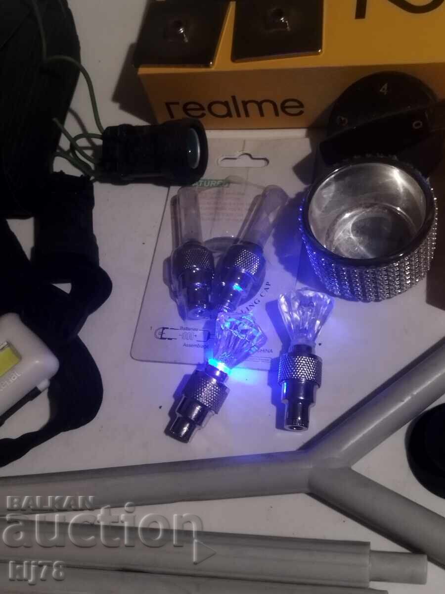 Lotul 4 cu preț € 1.55 | 3.03 BGN