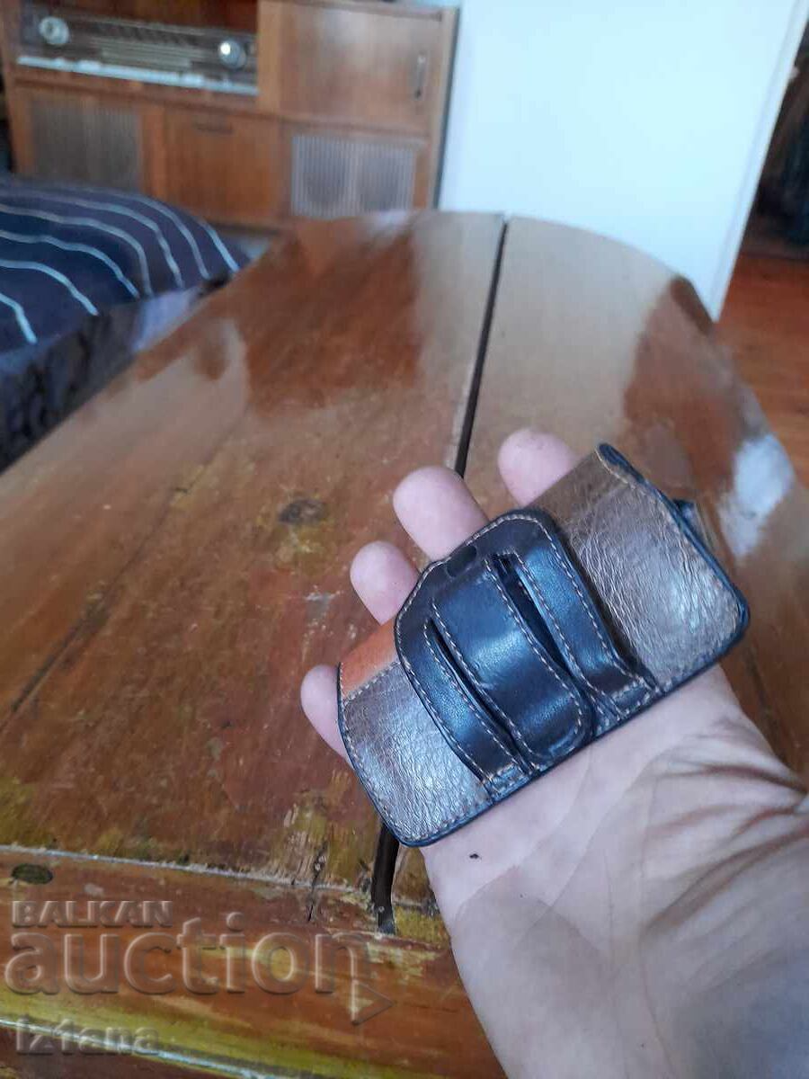 Доставка на Стар калъф за GSM Доставка на Стар калъф за GSM