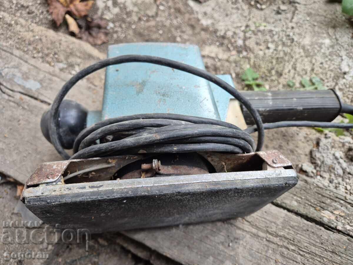Licitație Mașină de șlefuit veche