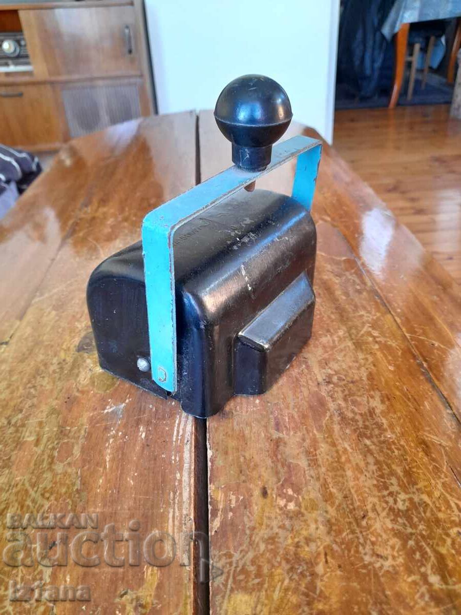 Auction Three-phase switch, circuit breaker, disconnector, switch Auction Three-phase switch, circuit breaker, disconnector, switch