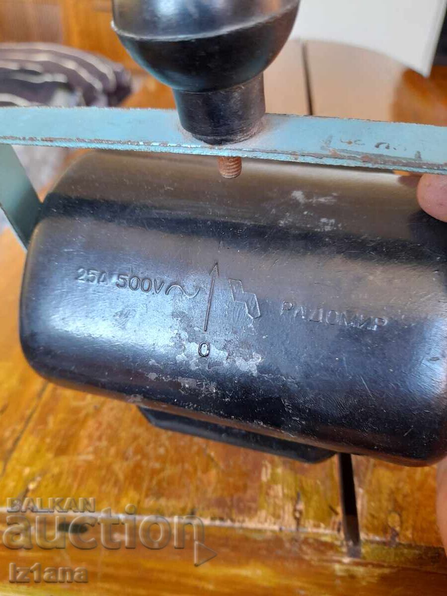 Delivery of Three-phase switch, circuit breaker, disconnector, switch Delivery of Three-phase switch, circuit breaker, disconnector, switch