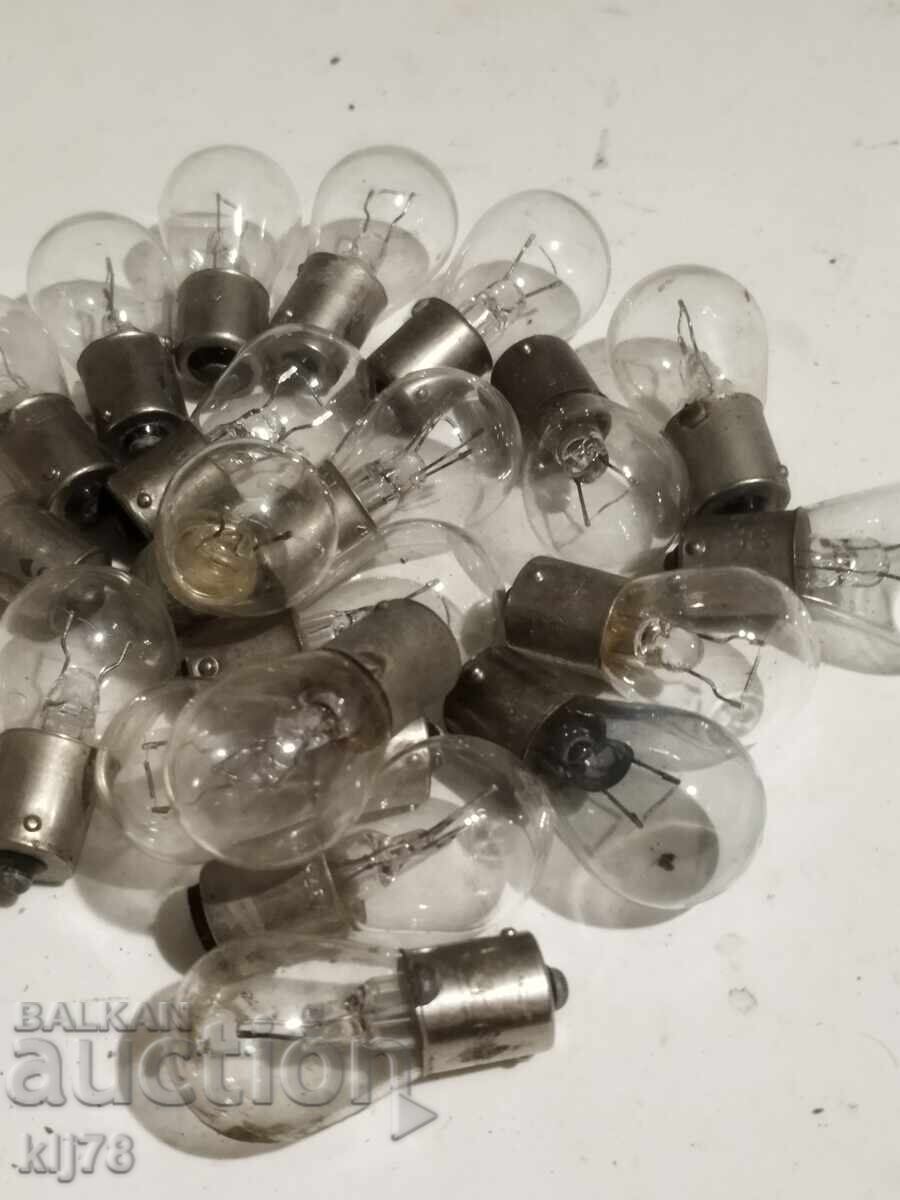 Ретро крушки с цена € 2.81 | 5.50 лв.