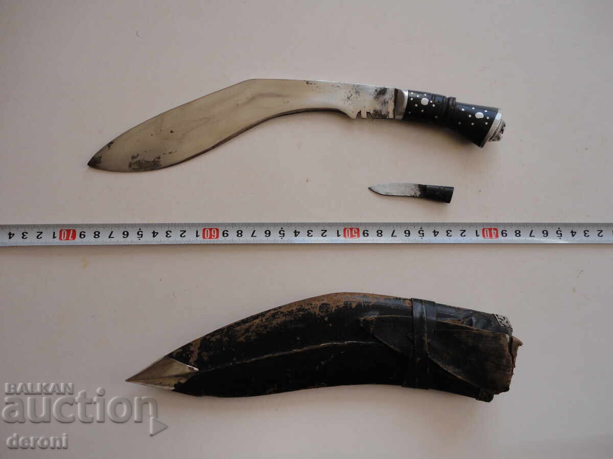 Стар нож кукри