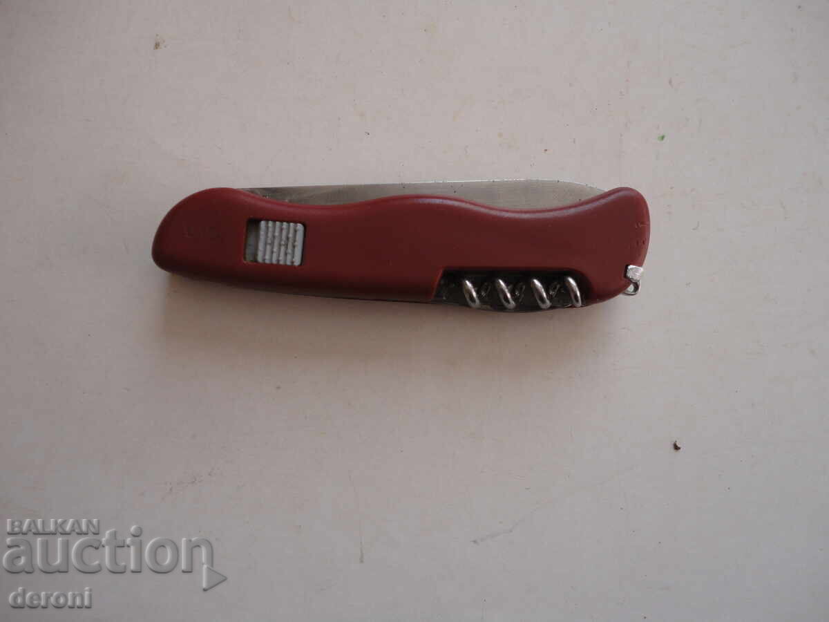 Large Swiss Victorinox Knife, Patented - 7 Large Swiss Victorinox Knife, Patented - 7