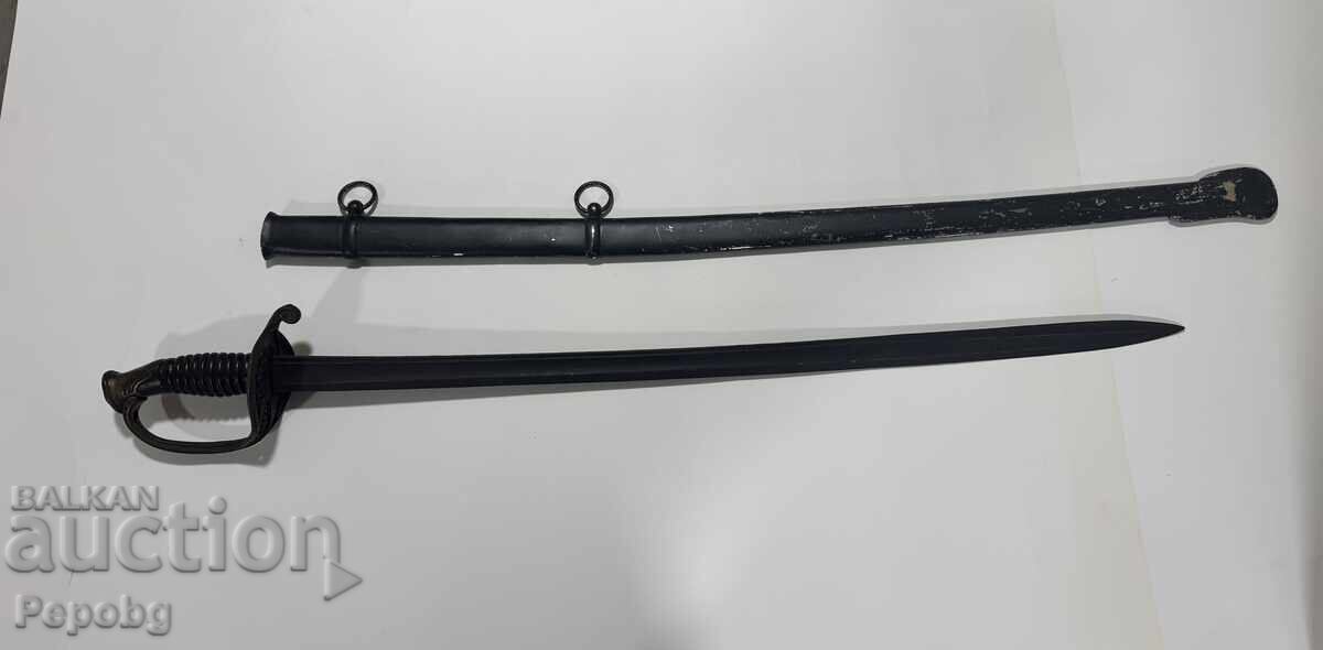 Old battle saber Old battle saber