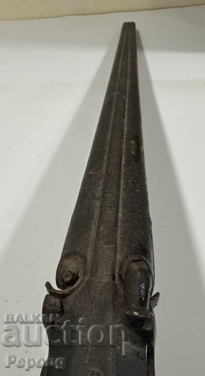 Auction  Old capsule rifle