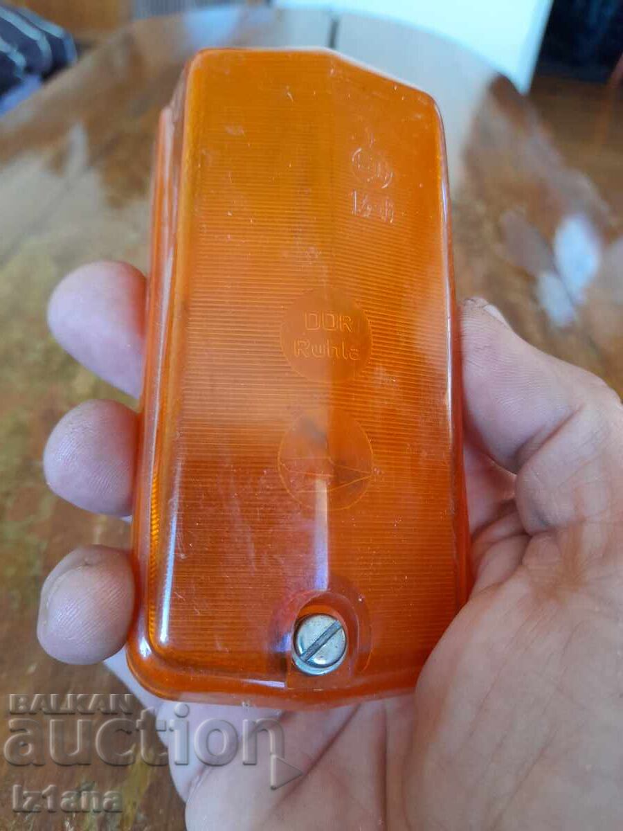 Доставка на Старо стъкло за мигач Вартбург DDR Ruhla