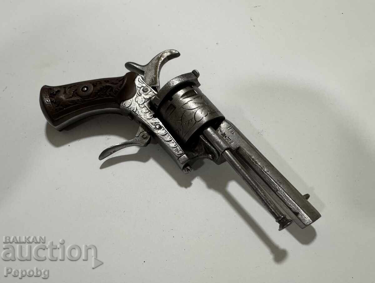 Old revolver, pistol - 6 Old revolver, pistol - 6