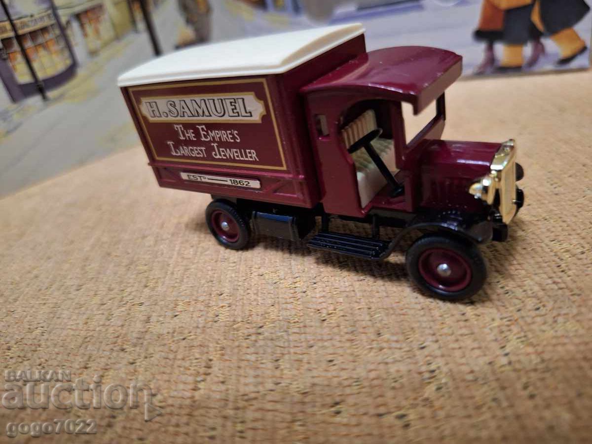 LLEDO MODEL ENGLAND - 5 LLEDO MODEL ENGLAND - 5