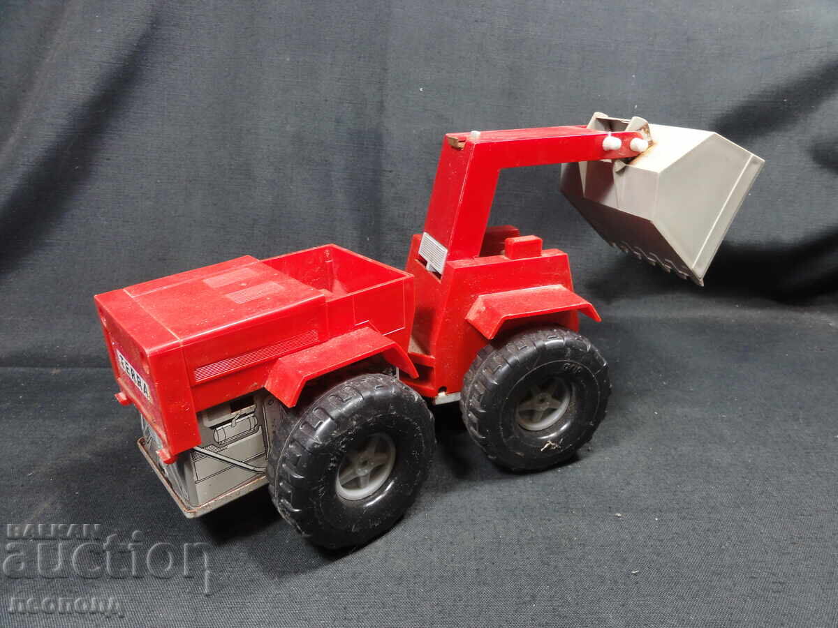 Livrarea BZTS STARA RETRO SOTS GDR PLASTMASOVA IGRACHKA FADROMA TERRA Livrarea BZTS STARA RETRO SOTS GDR PLASTMASOVA IGRACHKA FADROMA TERRA