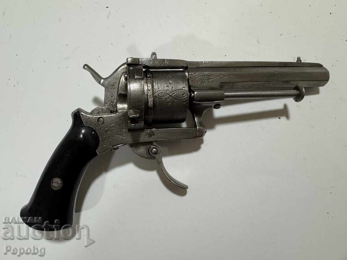 Стар щифтов револвер, пистолет