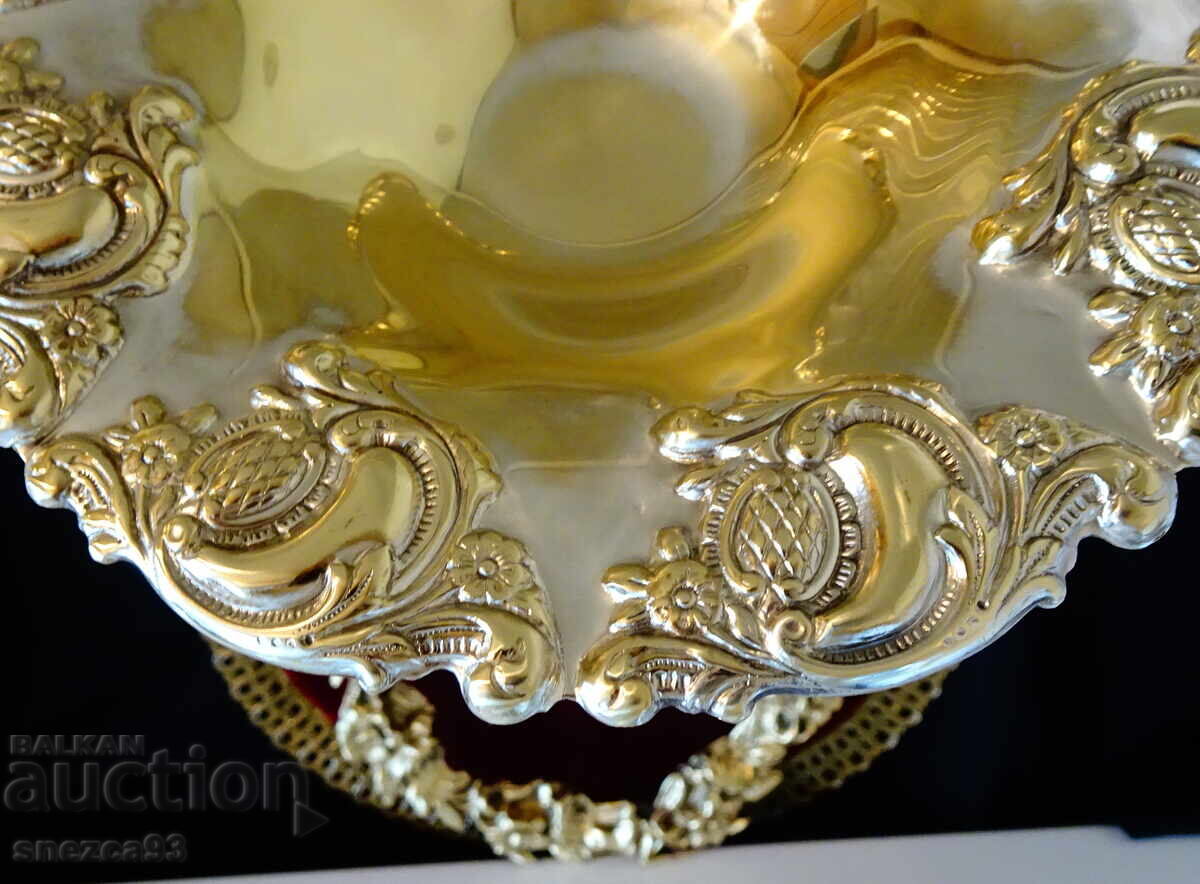 Δημοπρασία Ασημένια φρουτιέρα, επιχρύσωση, μπαρόκ στολίδια