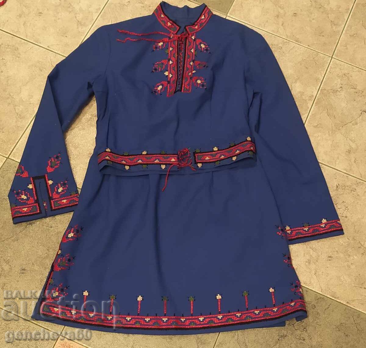 ETNO tunică brodată manual cu cordon