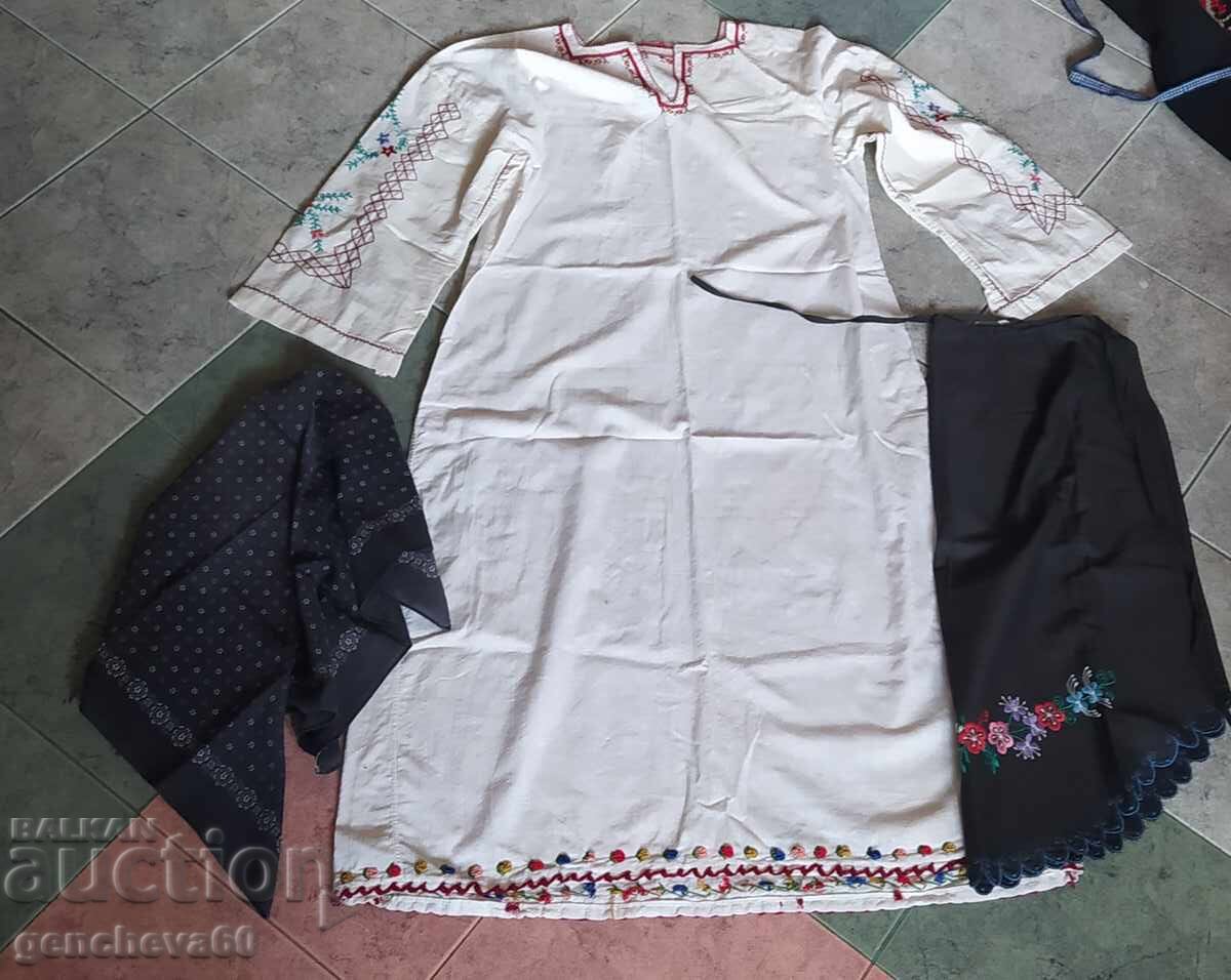 Authentic cotton apron, shirt, and headscarf - 5