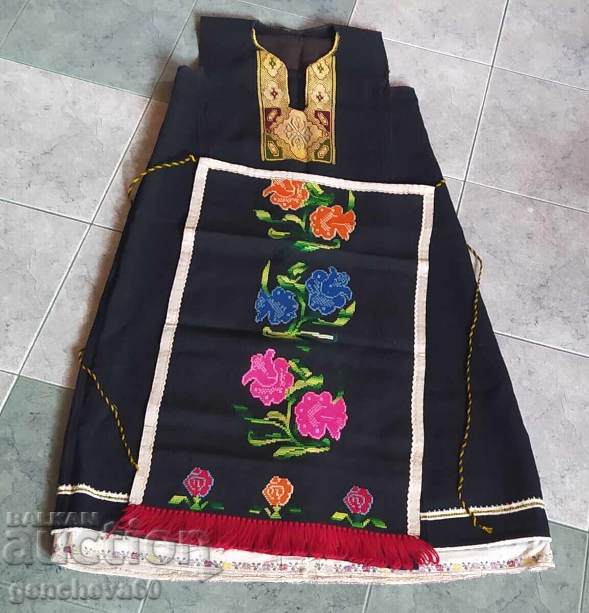 Автентичен Странджански сукман и престилка