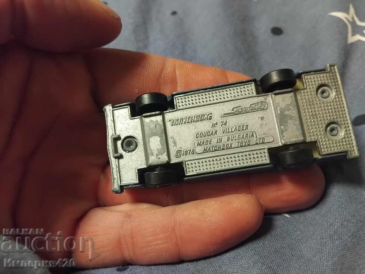 Παράδοση Cougar Villager matchbox Παράδοση Cougar Villager matchbox