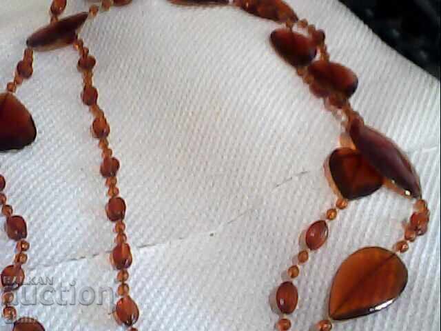 стар красив двоино  кихлибарено колие много нежно 26гр с цена € 15.34 | 30.00 лв.