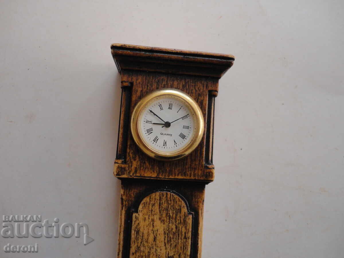 Ceas de masă Koster Klokken cu preț € 12.78 | 25.00 BGN