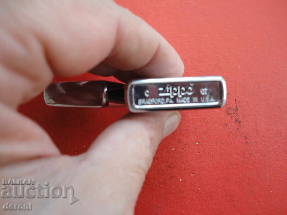 Licitație Brichetă pe benzină Zippo 3