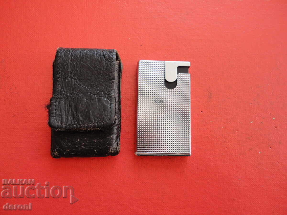 Brichetă superbă în husă de piele Brichetă superbă în husă de piele