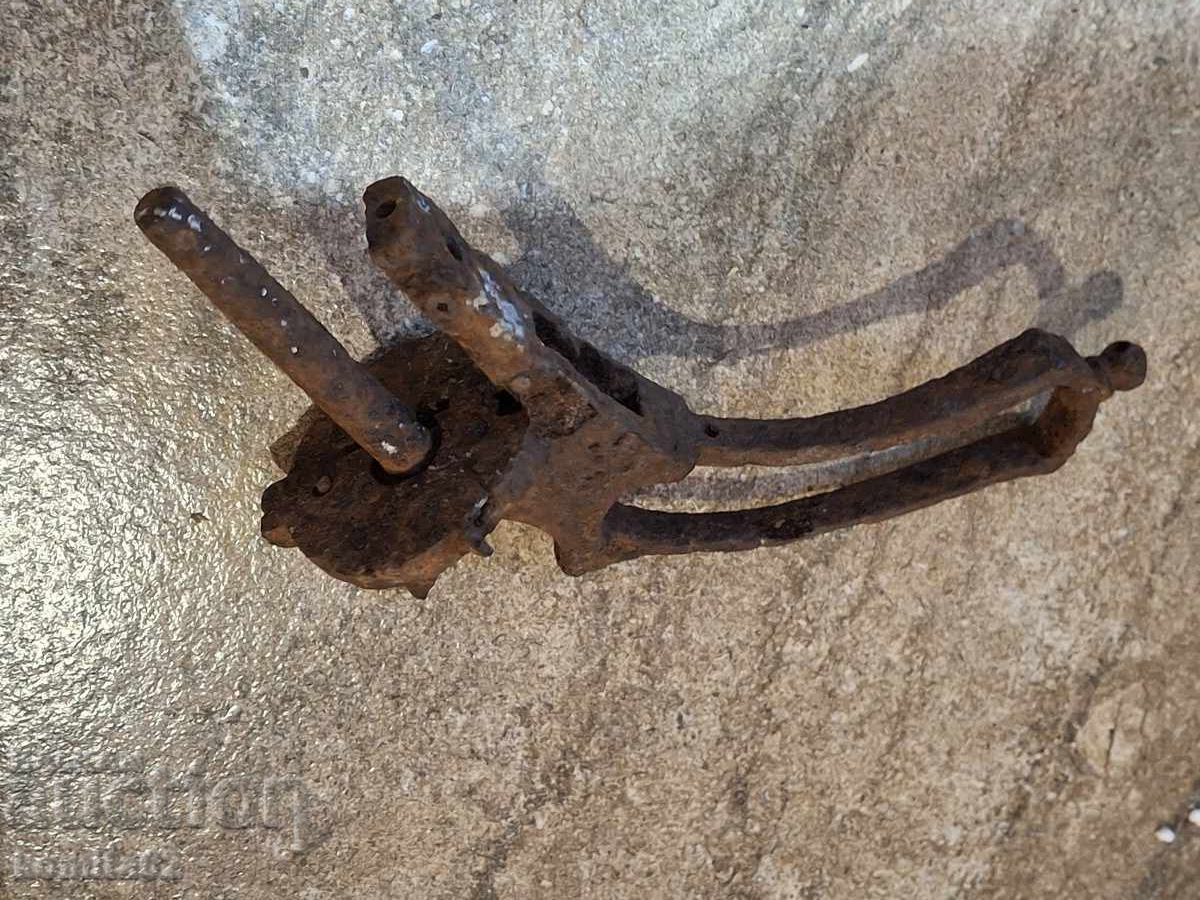 Revolver, pistol, cremene, pușcă de vânătoare, pușcă, armă de foc cu preț € 25.56 | 49.99 BGN Revolver, pistol, cremene, pușcă de vânătoare, pușcă, armă de foc cu preț € 25.56 | 49.99 BGN