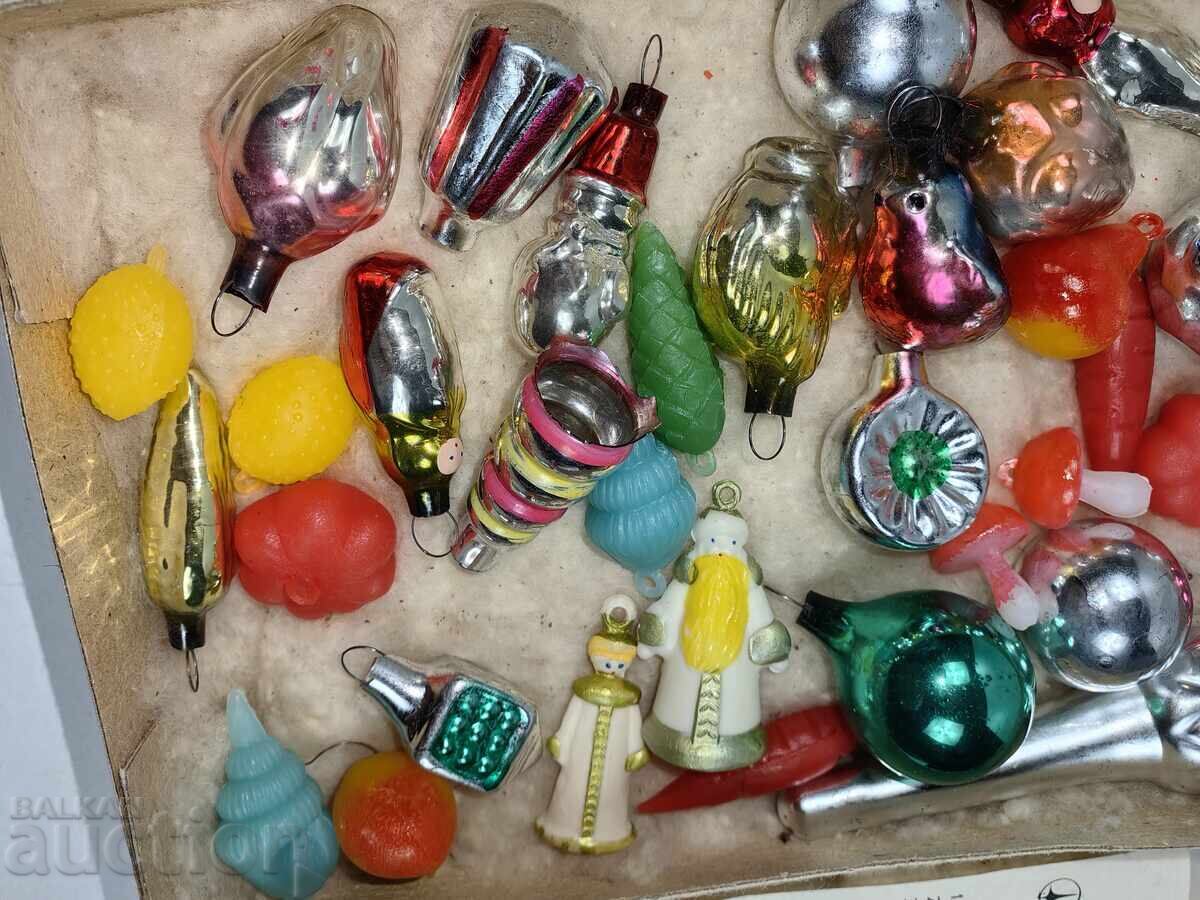 Jucării din sticlă și plastic SOCIALISTE, BRAD DE CRĂCIUN, AN NOU, CRĂCIUN - 5