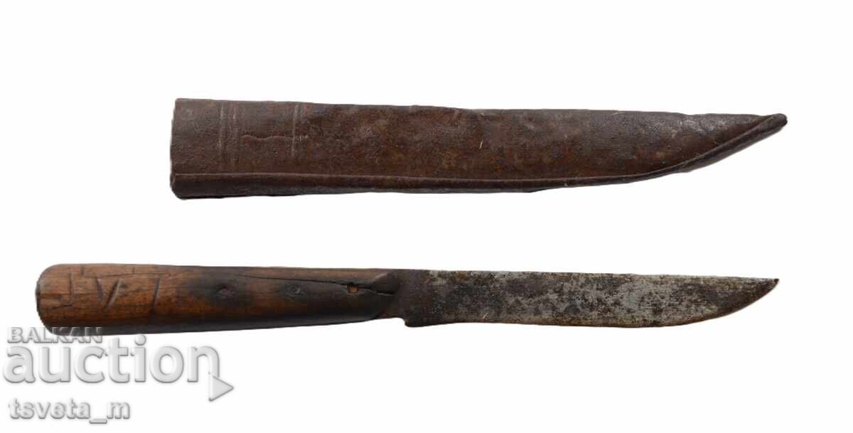 Cuțit vechi cu teacă - Regatul Bulgariei cu preț € 10.23 | 20.01 BGN